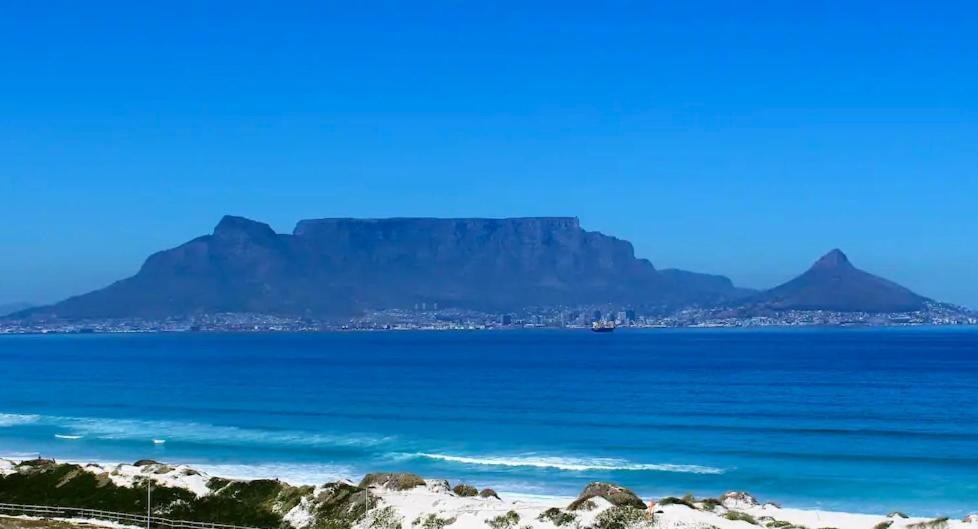 Apartamento Abode Africa Bloubergstrand Exterior foto