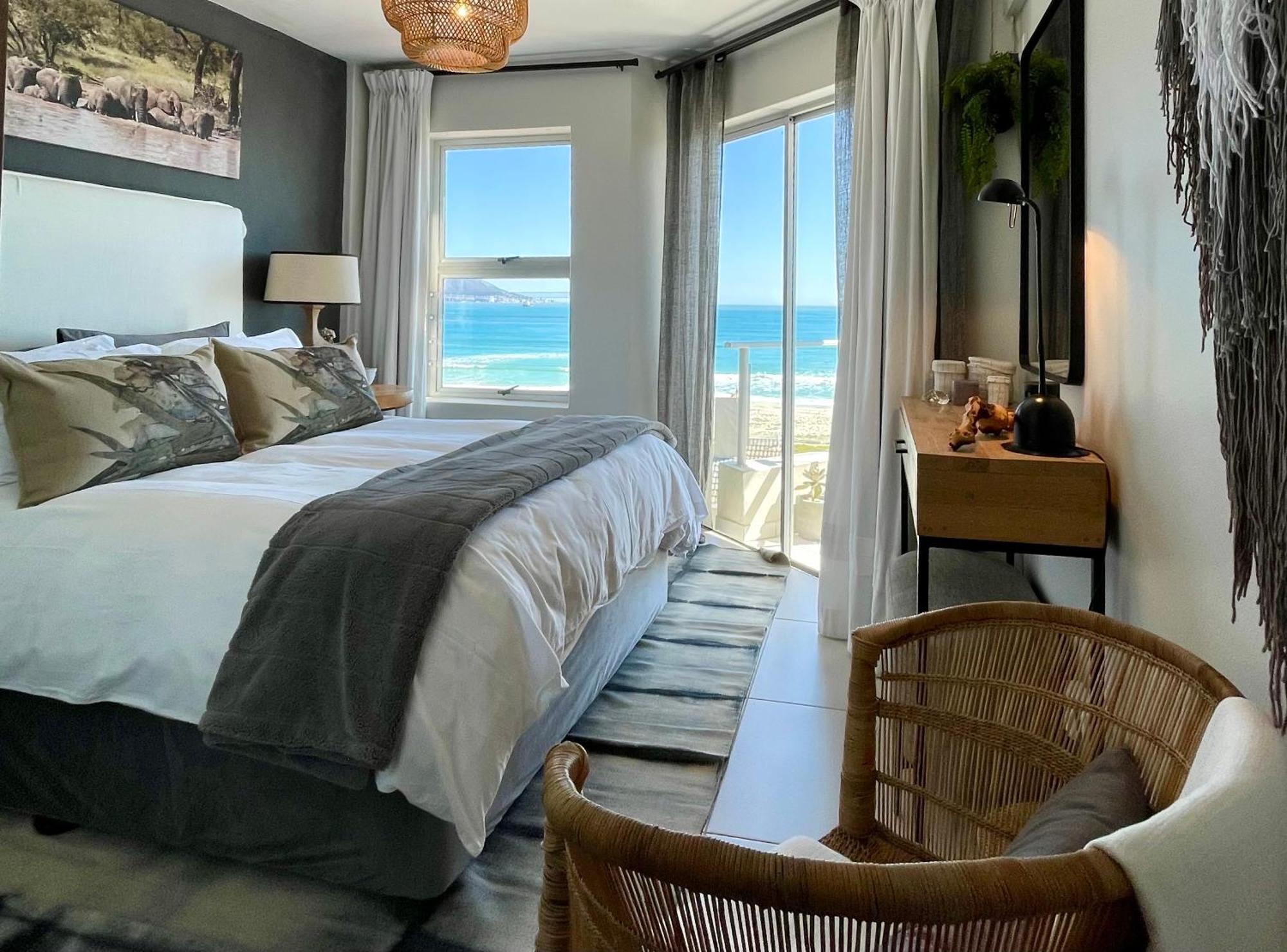 Apartamento Abode Africa Bloubergstrand Exterior foto